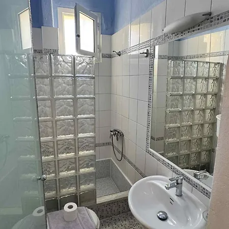 Nefeli Htl Παραλία