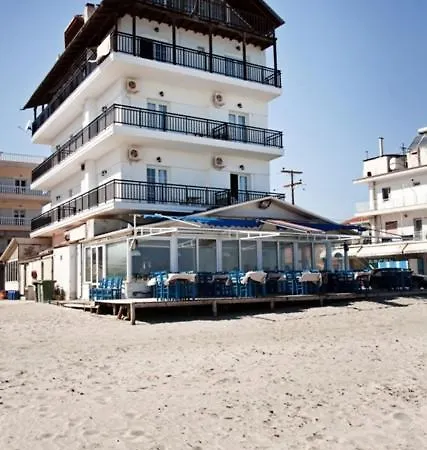 アパートホテル Nefeli Htl Paralía