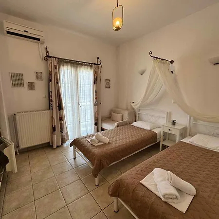 アパートホテル Nefeli Htl Paralía