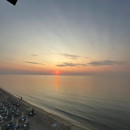 Nefeli Htl アパートホテル