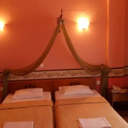 Nepheli Hotel Paralia Katerinis